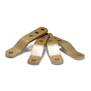 AMERICAN MUSCLE #35610 Adjustable Off Set Rear Spring Shackle