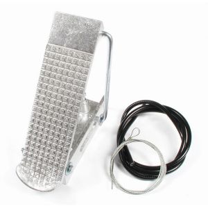 MR. GASKET #3842G Throttle Pedal w/Cable